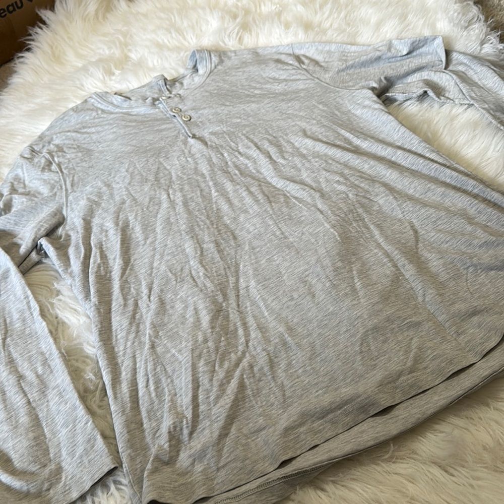Lululemon long sleeve 